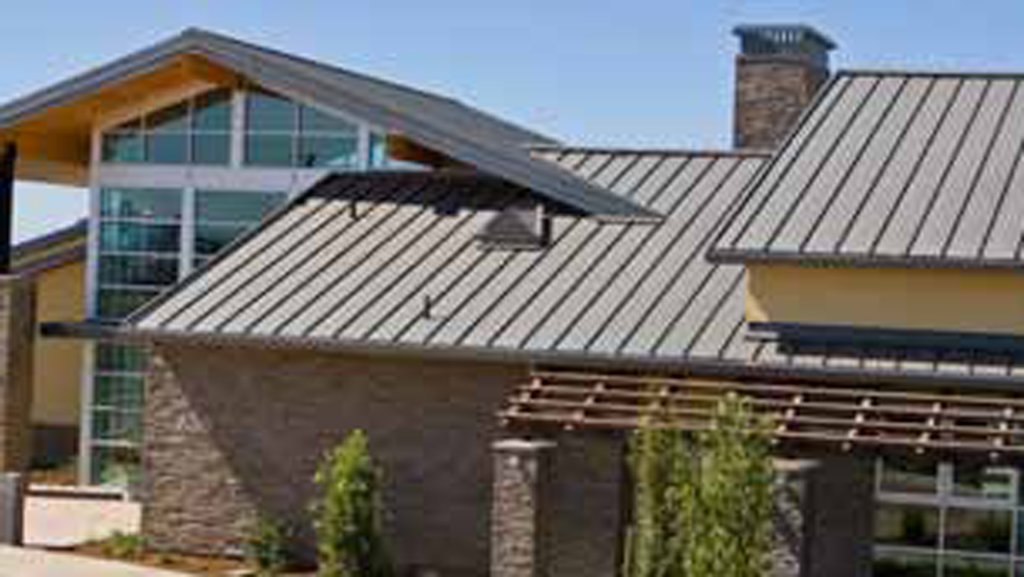 The best metal roofing contractors in North Colorado for your roofing project.